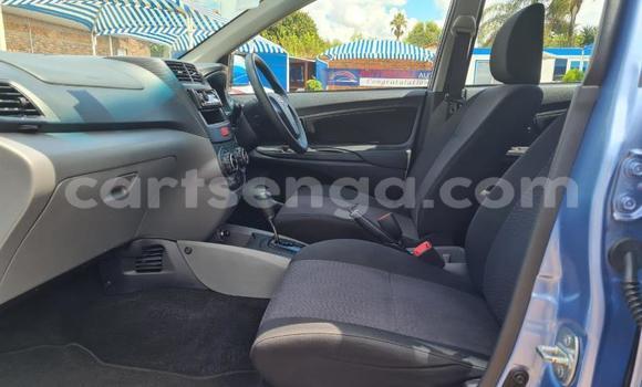 Nunua Ilio tumika Toyota Avanza Blue Gari ndani ya Big Bend nchini Lubombo Nunua Ilio tumika Toyota Avanza Blue Gari ndani ya Big Bend nchini Lubombo