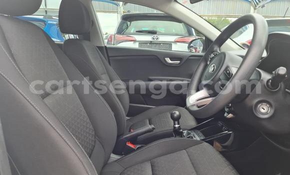 Nunua Ilio tumika Kia Rio White Gari ndani ya Big Bend nchini Lubombo Nunua Ilio tumika Kia Rio White Gari ndani ya Big Bend nchini Lubombo