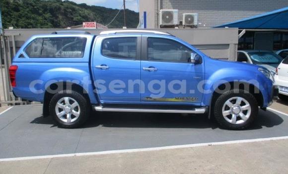 Nunua Ilio tumika Isuzu KB Blue Gari ndani ya Big Bend nchini Lubombo Nunua Ilio tumika Isuzu KB Blue Gari ndani ya Big Bend nchini Lubombo