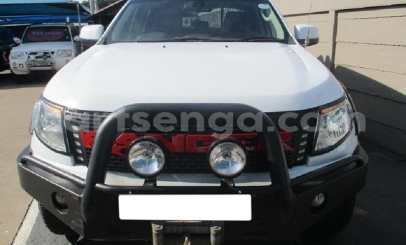 Nunua Ilio tumika Ford Ranger White Gari ndani ya Big Bend nchini Lubombo Nunua Ilio tumika Ford Ranger White Gari ndani ya Big Bend nchini Lubombo