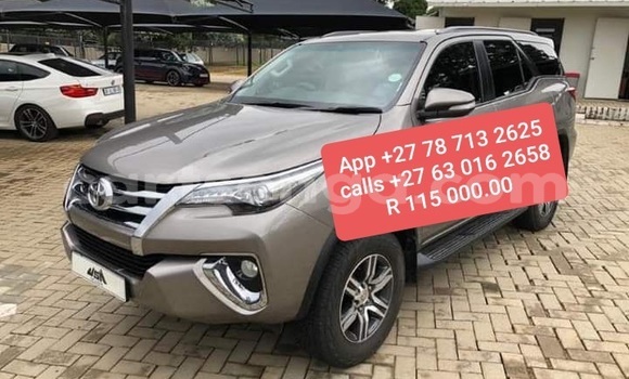 Buy Used Toyota Fortuner Other Car in Ezulwini in Hhohho