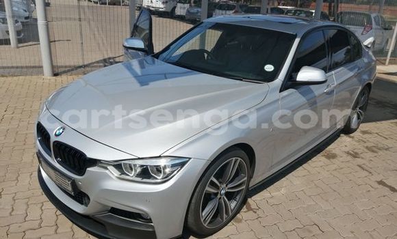 Acheter Occasion Voiture BMW 3–Series Gris à Mbabane, Manzini Acheter Occasion Voiture BMW 3–Series Gris à Mbabane, Manzini