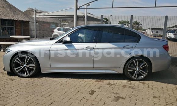 Acheter Occasion Voiture BMW 3–Series Gris à Mbabane, Manzini Acheter Occasion Voiture BMW 3–Series Gris à Mbabane, Manzini