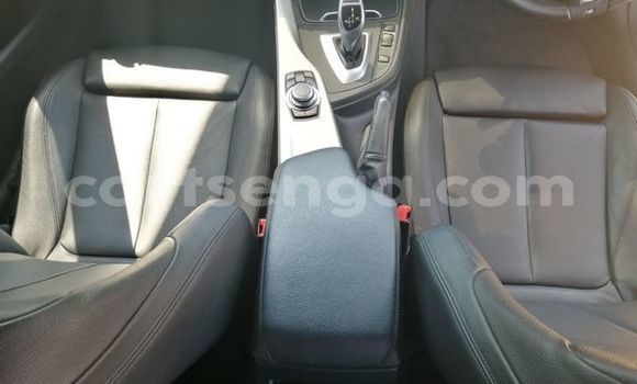 Acheter Occasion Voiture BMW 3–Series Gris à Mbabane, Manzini Acheter Occasion Voiture BMW 3–Series Gris à Mbabane, Manzini