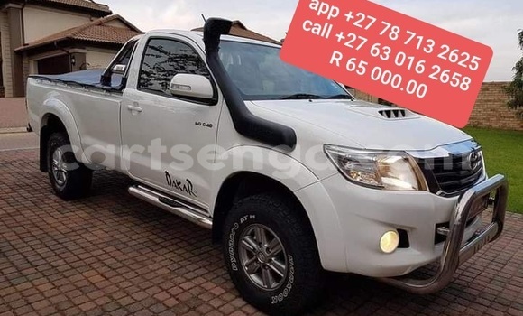 Acheter Occasion Voiture Toyota Hilux Gris à Ezulwini, Hhohho Acheter Occasion Voiture Toyota Hilux Gris à Ezulwini, Hhohho