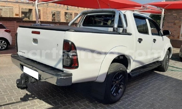 Acheter Occasion Voiture Toyota Hilux Blanc à Big Bend, Lubombo Acheter Occasion Voiture Toyota Hilux Blanc à Big Bend, Lubombo