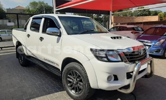 Acheter Occasion Voiture Toyota Hilux Blanc à Big Bend, Lubombo Acheter Occasion Voiture Toyota Hilux Blanc à Big Bend, Lubombo