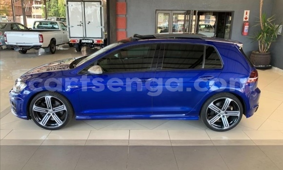 Nunua Ilio tumika Volkswagen Golf R Blue Gari ndani ya Big Bend nchini Lubombo Nunua Ilio tumika Volkswagen Golf R Blue Gari ndani ya Big Bend nchini Lubombo