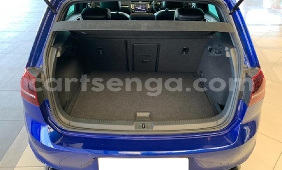 Nunua Ilio tumika Volkswagen Golf R Blue Gari ndani ya Big Bend nchini Lubombo Nunua Ilio tumika Volkswagen Golf R Blue Gari ndani ya Big Bend nchini Lubombo