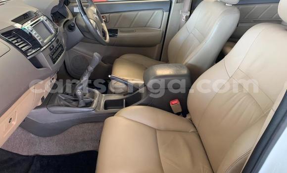 Nunua Ilio tumika Toyota Fortuner White Gari ndani ya Big Bend nchini Lubombo Nunua Ilio tumika Toyota Fortuner White Gari ndani ya Big Bend nchini Lubombo