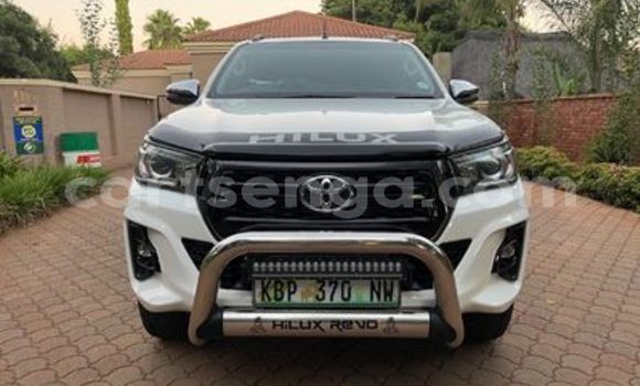 Buy Used Toyota Hilux White Car in Manzini in Manzini Buy Used Toyota Hilux White Car in Manzini in Manzini
