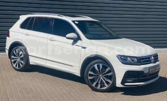 Buy Used Volkswagen Tiguan White Car in Mbabane in Manzini