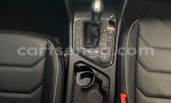 Nunua Ilio tumika Volkswagen Tiguan White Gari ndani ya Mbabane nchini Manzini Nunua Ilio tumika Volkswagen Tiguan White Gari ndani ya Mbabane nchini Manzini