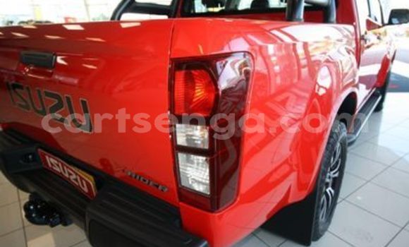 Nunua Ilio tumika Isuzu D–MAX Red Gari ndani ya Mbabane nchini Manzini Nunua Ilio tumika Isuzu D–MAX Red Gari ndani ya Mbabane nchini Manzini