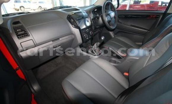 Nunua Ilio tumika Isuzu D–MAX Red Gari ndani ya Mbabane nchini Manzini Nunua Ilio tumika Isuzu D–MAX Red Gari ndani ya Mbabane nchini Manzini