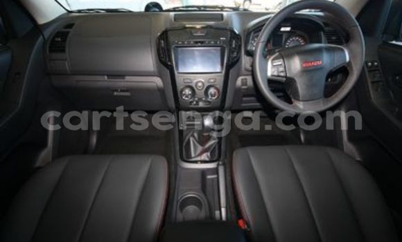 Nunua Ilio tumika Isuzu D–MAX Red Gari ndani ya Mbabane nchini Manzini Nunua Ilio tumika Isuzu D–MAX Red Gari ndani ya Mbabane nchini Manzini