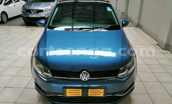 Nunua Ilio tumika Volkswagen Polo Blue Gari ndani ya Hlatikulu nchini Wilaya ya Shiselweni