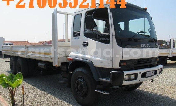 Acheter Occasion Utilitaire Isuzu FTR 850 Blanc à Mbabane, Manzini Acheter Occasion Utilitaire Isuzu FTR 850 Blanc à Mbabane, Manzini