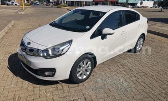 Buy Used Kia Rio White Car in Ezulwini in Hhohho Buy Used Kia Rio White Car in Ezulwini in Hhohho