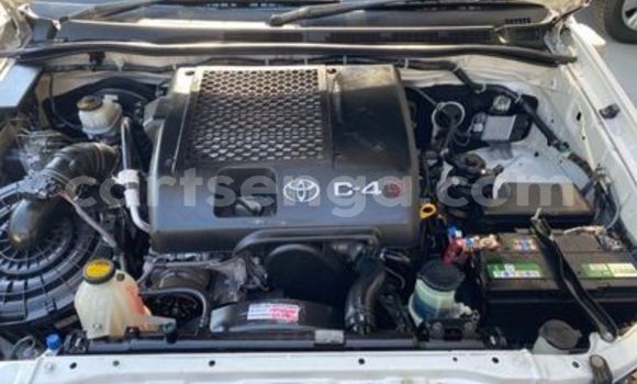 Buy Used Toyota Hilux White Car in Ezulwini in Hhohho Buy Used Toyota Hilux White Car in Ezulwini in Hhohho