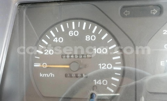 Nunua Ilio tumika Nissan Urvan White Gari ndani ya Ezulwini nchini Hhohho Nunua Ilio tumika Nissan Urvan White Gari ndani ya Ezulwini nchini Hhohho