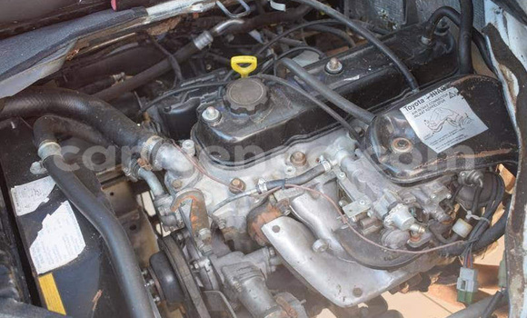 Buy Used Toyota Hiace White Car in Ezulwini in Hhohho Buy Used Toyota Hiace White Car in Ezulwini in Hhohho