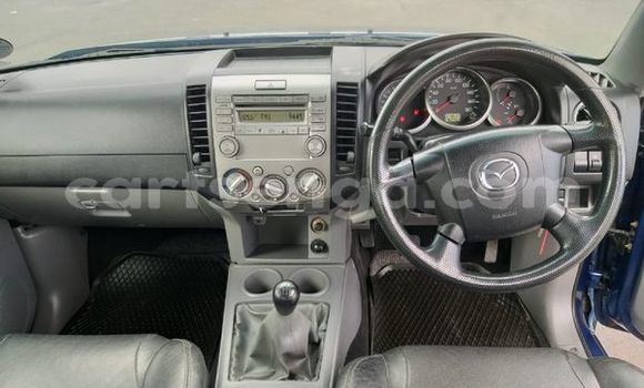 Nunua Ilio tumika Mazda BT-50 Blue Gari ndani ya Big Bend nchini Wilaya ya Lubombo Nunua Ilio tumika Mazda BT-50 Blue Gari ndani ya Big Bend nchini Wilaya ya Lubombo