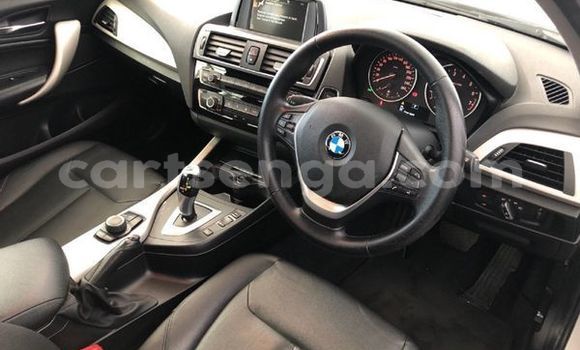 Nunua Ilio tumika BMW 1-Series White Gari ndani ya Hluti nchini Wilaya ya Shiselweni Nunua Ilio tumika BMW 1-Series White Gari ndani ya Hluti nchini Wilaya ya Shiselweni