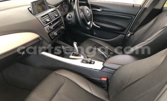 Nunua Ilio tumika BMW 1-Series White Gari ndani ya Hluti nchini Wilaya ya Shiselweni Nunua Ilio tumika BMW 1-Series White Gari ndani ya Hluti nchini Wilaya ya Shiselweni