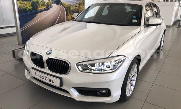 Nunua Ilio tumika BMW 1-Series White Gari ndani ya Hluti nchini Wilaya ya Shiselweni Nunua Ilio tumika BMW 1-Series White Gari ndani ya Hluti nchini Wilaya ya Shiselweni