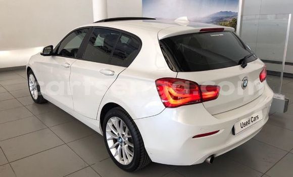 Nunua Ilio tumika BMW 1-Series White Gari ndani ya Hluti nchini Wilaya ya Shiselweni Nunua Ilio tumika BMW 1-Series White Gari ndani ya Hluti nchini Wilaya ya Shiselweni