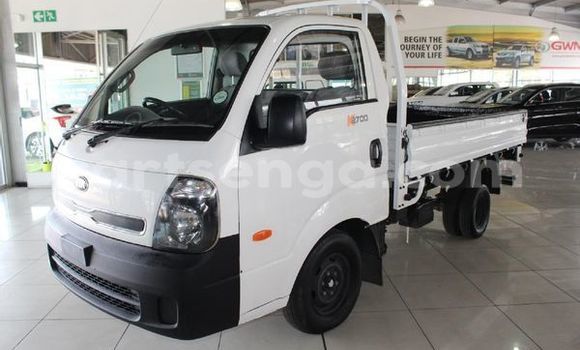 Nunua Ilio tumika Kia K3 White Gari ndani ya Big Bend nchini Lubombo Nunua Ilio tumika Kia K3 White Gari ndani ya Big Bend nchini Lubombo