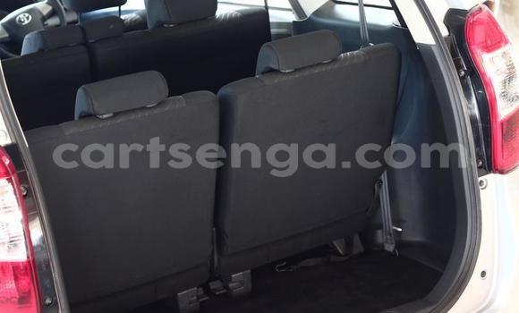 Nunua Ilio tumika Toyota Avanza White Gari ndani ya Manzini nchini Manzini Nunua Ilio tumika Toyota Avanza White Gari ndani ya Manzini nchini Manzini