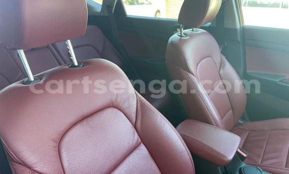 Acheter Occasion Voiture Hyundai Tucson Rouge à Big Bend, Lubombo Acheter Occasion Voiture Hyundai Tucson Rouge à Big Bend, Lubombo