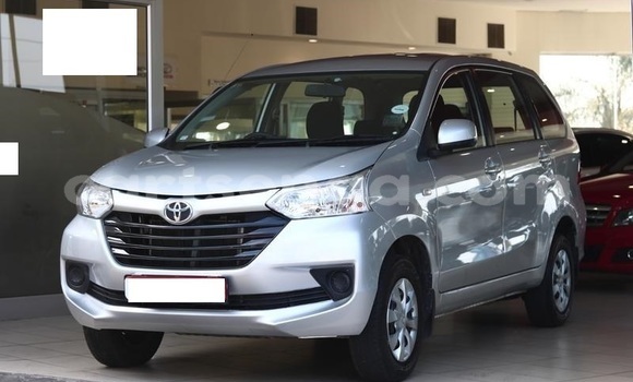 Nunua Ilio tumika Toyota Avanza White Gari ndani ya Manzini nchini Manzini Nunua Ilio tumika Toyota Avanza White Gari ndani ya Manzini nchini Manzini
