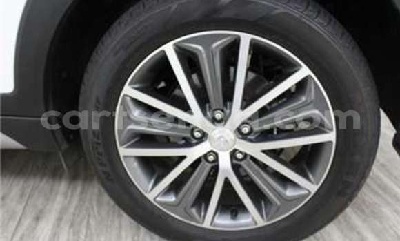 Buy Used Kia Sportage Silver Car in Import - Dubai in Hhohho Buy Used Kia Sportage Silver Car in Import - Dubai in Hhohho