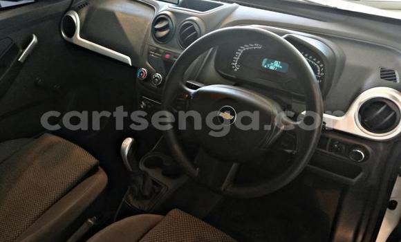 Nunua Ilio tumika Nissan NV200 White Gari ndani ya Manzini nchini Manzini Nunua Ilio tumika Nissan NV200 White Gari ndani ya Manzini nchini Manzini