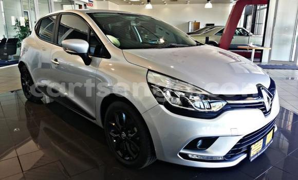 Nunua Ilio tumika Ronart Lightning Silver Gari ndani ya Ngwenya nchini Hhohho Nunua Ilio tumika Ronart Lightning Silver Gari ndani ya Ngwenya nchini Hhohho