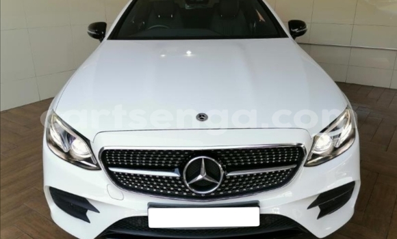 Buy Used Mercedes‒Benz E–Class White Car in Big Bend in Lubombo
