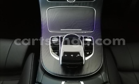 Acheter Occasion Voiture Mercedes‒Benz E–Class Blanc à Big Bend, Lubombo Acheter Occasion Voiture Mercedes‒Benz E–Class Blanc à Big Bend, Lubombo