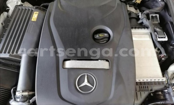 Acheter Occasion Voiture Mercedes‒Benz E–Class Blanc à Big Bend, Lubombo Acheter Occasion Voiture Mercedes‒Benz E–Class Blanc à Big Bend, Lubombo