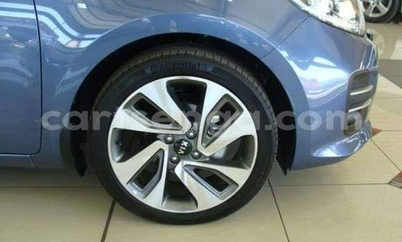 Nunua Ilio tumika Kia Rio Blue Gari ndani ya Big Bend nchini Lubombo Nunua Ilio tumika Kia Rio Blue Gari ndani ya Big Bend nchini Lubombo