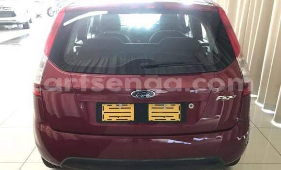 Acheter Occasion Voiture Ford Falcon Rouge à Big Bend, Lubombo Acheter Occasion Voiture Ford Falcon Rouge à Big Bend, Lubombo