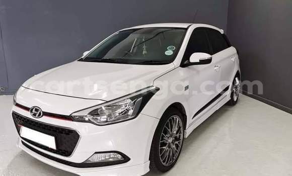 Buy Used Hyundai i20 White Car in Big Bend in Lubombo Buy Used Hyundai i20 White Car in Big Bend in Lubombo