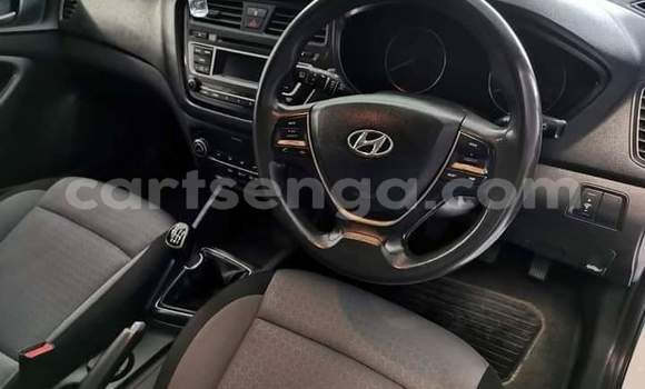 Buy Used Hyundai i20 White Car in Big Bend in Lubombo Buy Used Hyundai i20 White Car in Big Bend in Lubombo