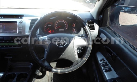 Nunua Ilio tumika Toyota Hilux Silver Gari ndani ya Big Bend nchini Lubombo Nunua Ilio tumika Toyota Hilux Silver Gari ndani ya Big Bend nchini Lubombo