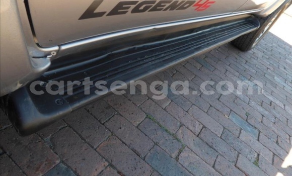 Nunua Ilio tumika Toyota Hilux Silver Gari ndani ya Big Bend nchini Lubombo Nunua Ilio tumika Toyota Hilux Silver Gari ndani ya Big Bend nchini Lubombo