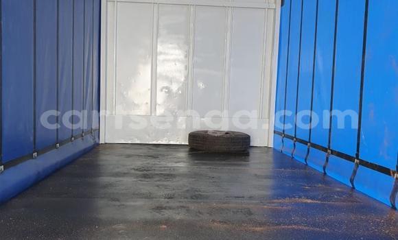 Acheter Occasion Utilitaire Isuzu FTR 850 Blanc à Mbabane, Manzini Acheter Occasion Utilitaire Isuzu FTR 850 Blanc à Mbabane, Manzini