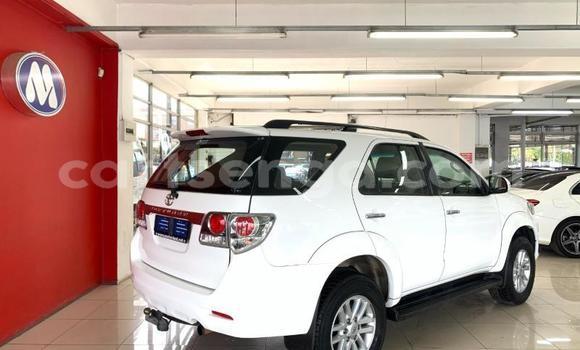 Buy Used Toyota Fortuner White Car in Manzini in Manzini Buy Used Toyota Fortuner White Car in Manzini in Manzini