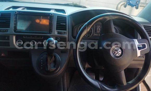 Nunua Ilio tumika Volkswagen Transporter White Gari ndani ya Hlatikulu nchini Wilaya ya Shiselweni Nunua Ilio tumika Volkswagen Transporter White Gari ndani ya Hlatikulu nchini Wilaya ya Shiselweni